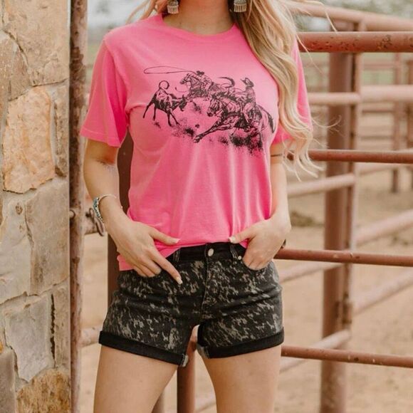 On The Range Shorts Womens Western Casual Boho Cowhide Print New - Picture 1 of 7